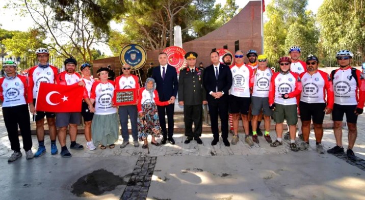 İzmir Bornova’da 9 Eylül: Coşku ve Hüzün Bir Arada Yaşandı