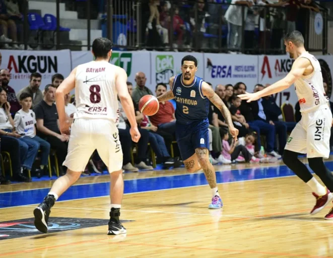 Çayırova Basketbolda Namağlup Serisini Sürdürüyor