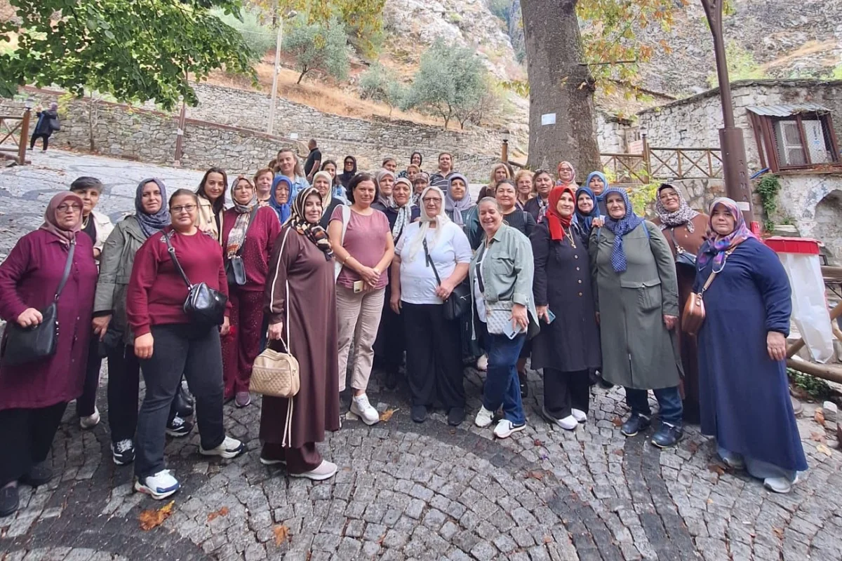 Manisa’dan Soma’ya “Kadınlarla Adım Adım” Ziyareti