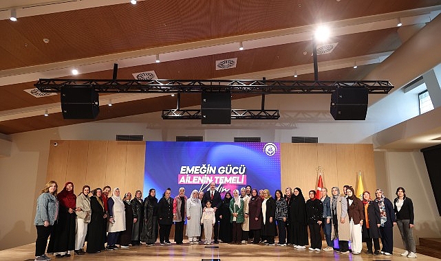 baskan altay aile yili kapsaminda ilcelerden gelen kadinlarla bulustu