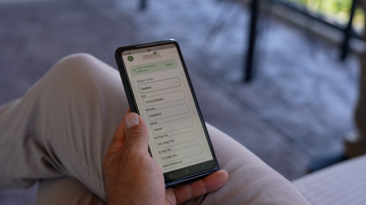 Manisa Büyükşehir’den Muhtarlara Teknolojik Destek