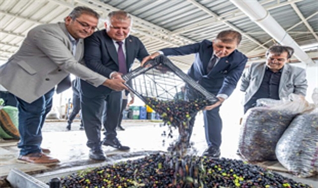 sezonun ilk zeytinyagi baskan tugaydan